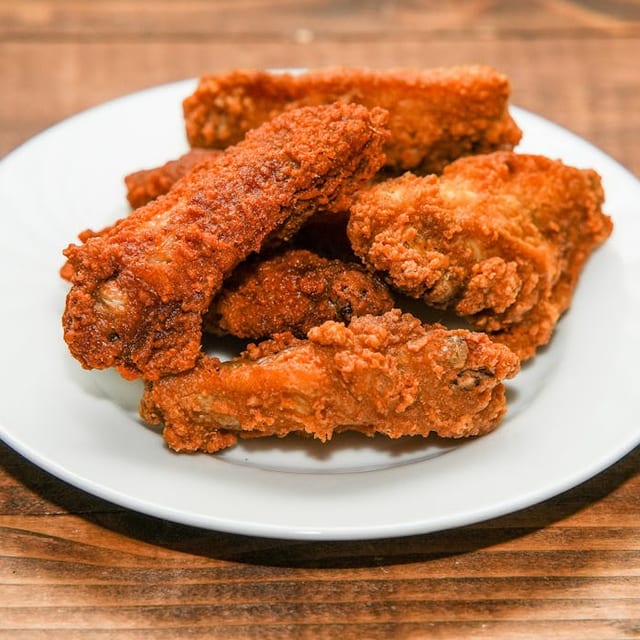 20 Pcs Hot Wings.